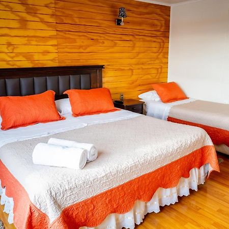 Casa Lucy Bed & Breakfast Puerto Natales Ngoại thất bức ảnh