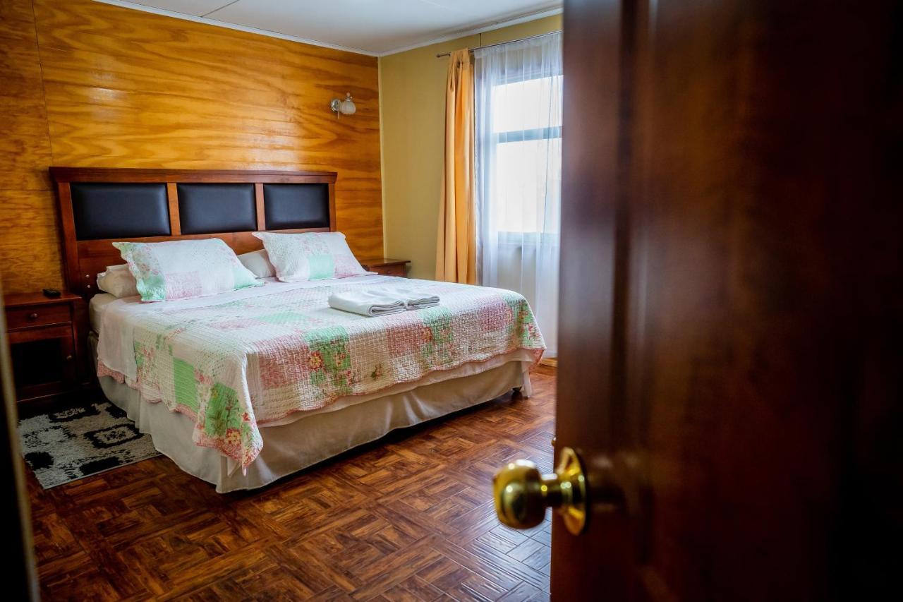 Casa Lucy Bed & Breakfast Puerto Natales Ngoại thất bức ảnh