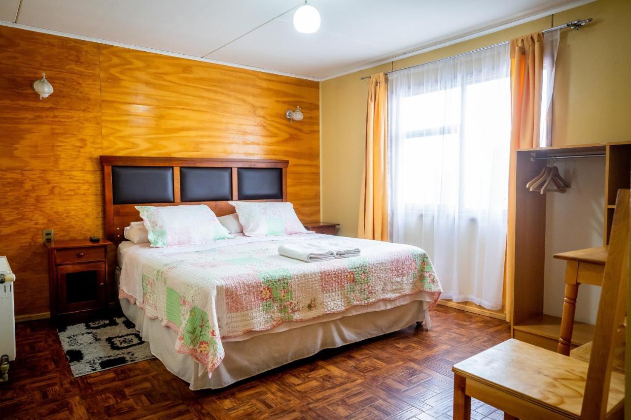 Casa Lucy Bed & Breakfast Puerto Natales Ngoại thất bức ảnh