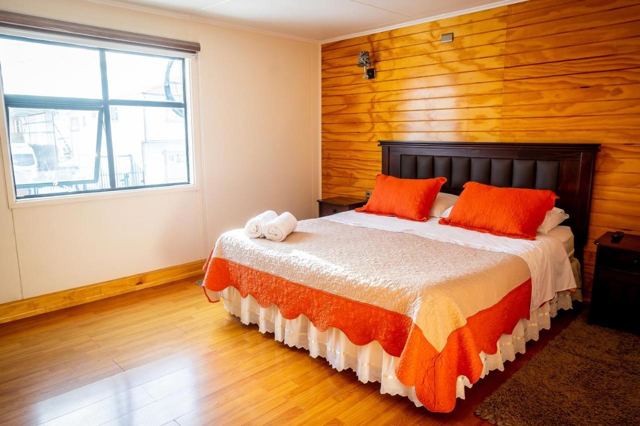 Casa Lucy Bed & Breakfast Puerto Natales Ngoại thất bức ảnh