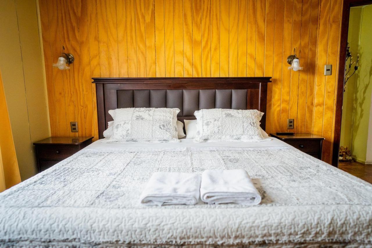 Casa Lucy Bed & Breakfast Puerto Natales Ngoại thất bức ảnh