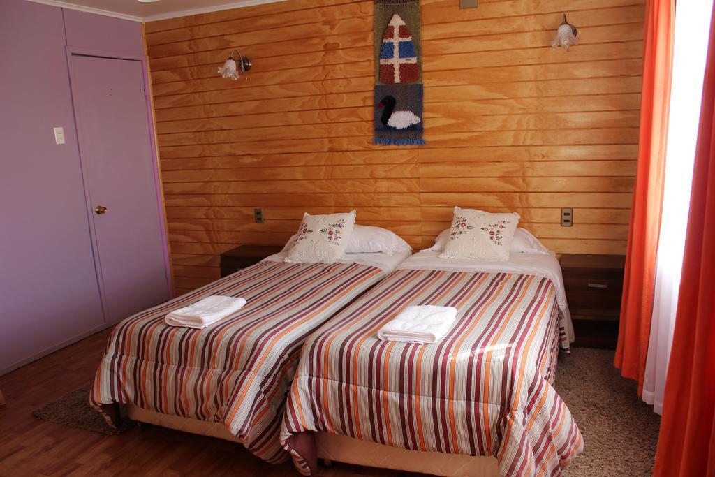 Casa Lucy Bed & Breakfast Puerto Natales Ngoại thất bức ảnh