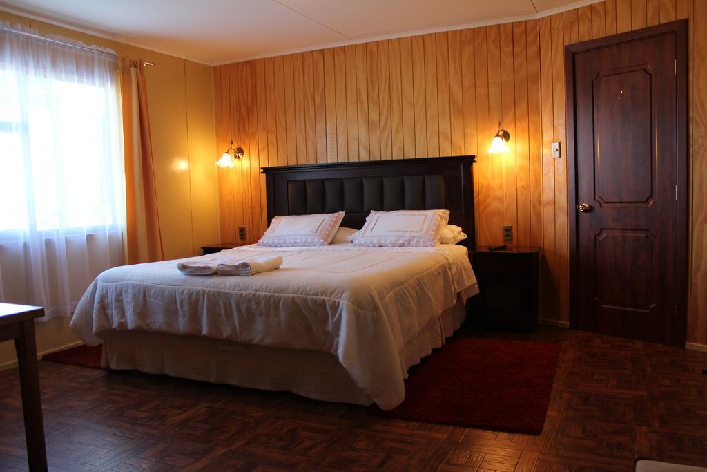 Casa Lucy Bed & Breakfast Puerto Natales Ngoại thất bức ảnh