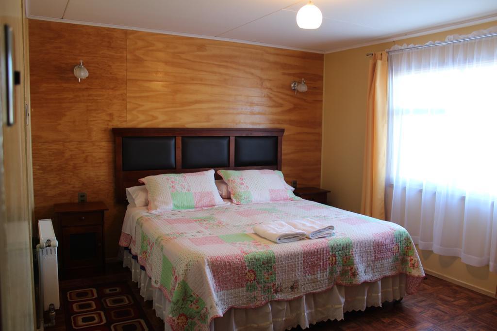 Casa Lucy Bed & Breakfast Puerto Natales Ngoại thất bức ảnh